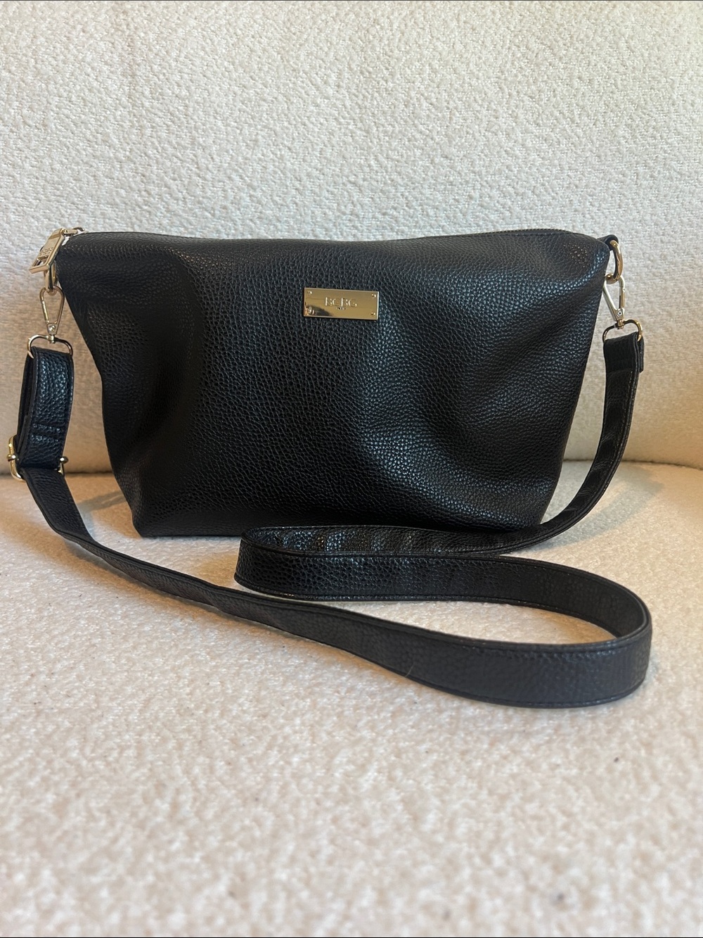 BCBG Pebbled Black Leather Crossbody with Gold Plaque Adjustable Strap Purse